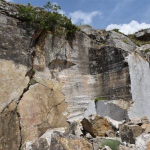 Quarry AL1H